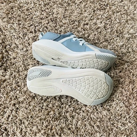 New Balance Dynasoft woman sneakers size 6 blue athletic running elastic slip on - Picture 5 of 9